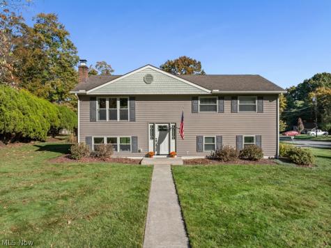 3245 Lullaby Lane Clinton OH 44216