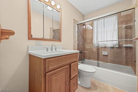 3245 Lullaby Lane Clinton OH 44216