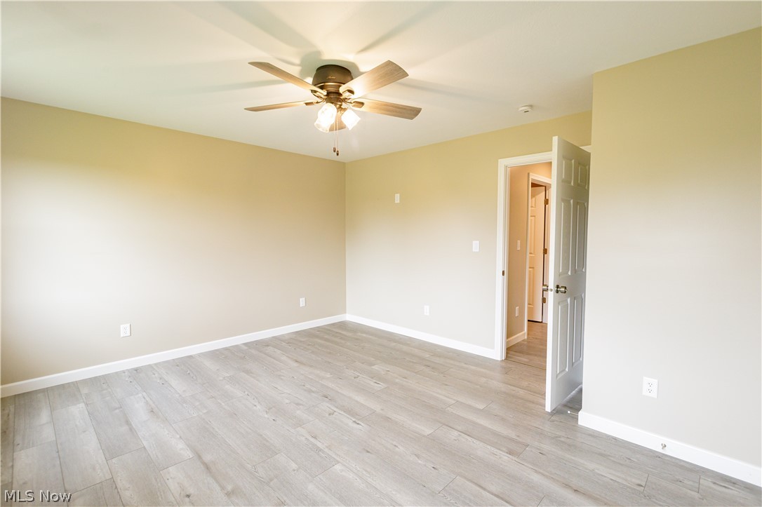 10916 Madlyn Street NE Bolivar OH 44612