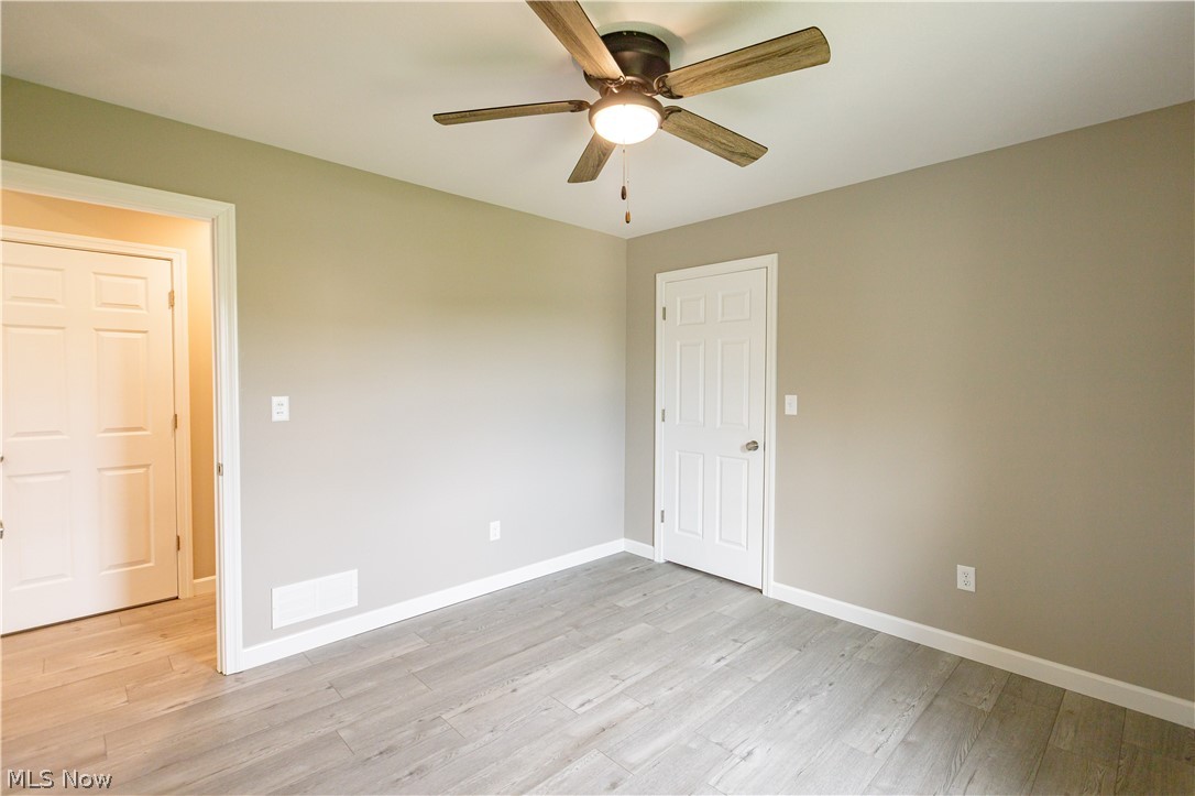 10916 Madlyn Street NE Bolivar OH 44612