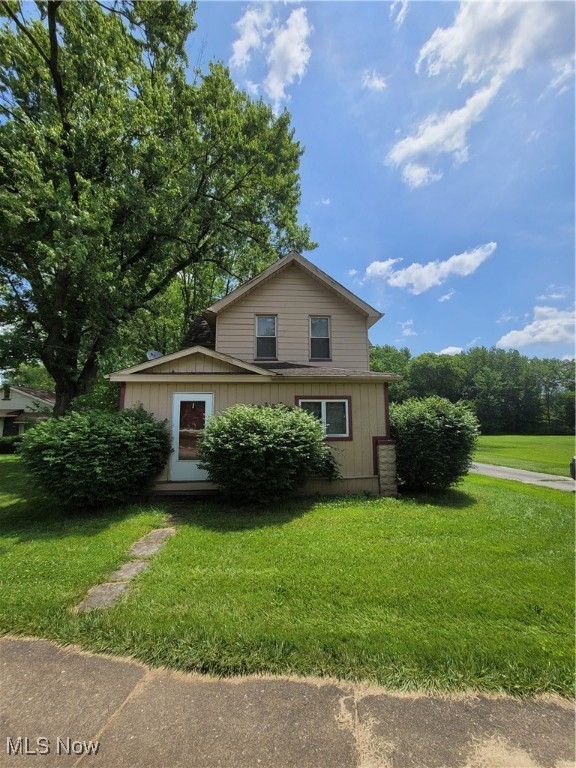 145 North Road Niles OH 44446