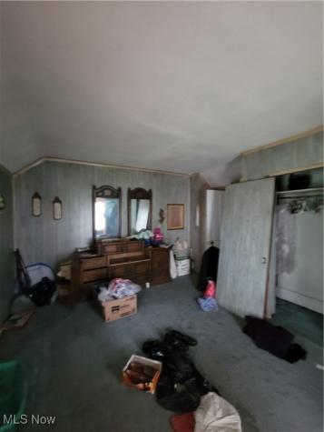 145 North Road Niles OH 44446