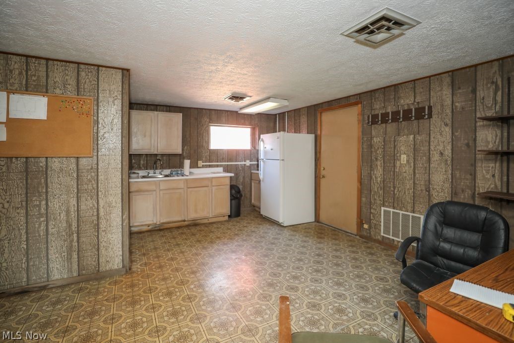 3522 Alexander Road Atwater OH 44201