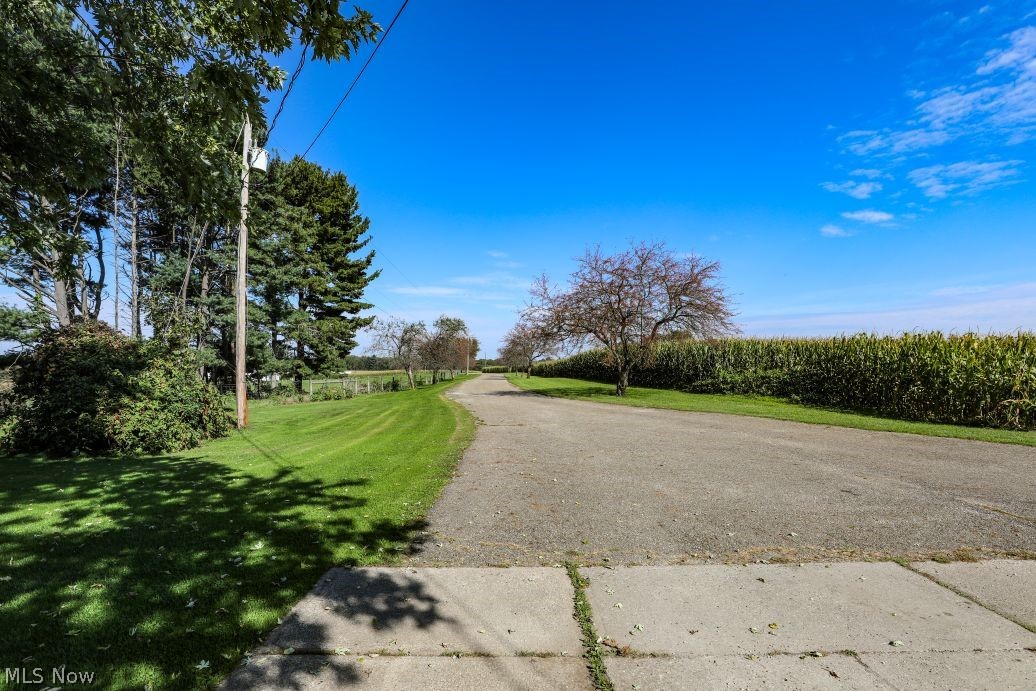 3522 Alexander Road Atwater OH 44201
