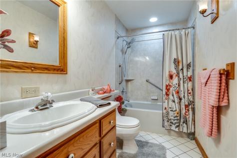 2785 Brady Lake Ravenna OH 44266