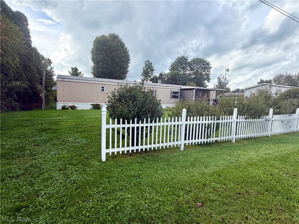9133 W Southview Street Minerva OH 44657