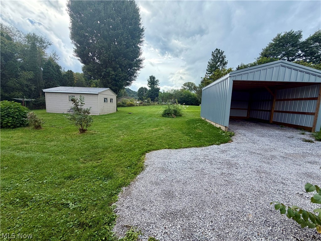 9133 W Southview Street Minerva OH 44657