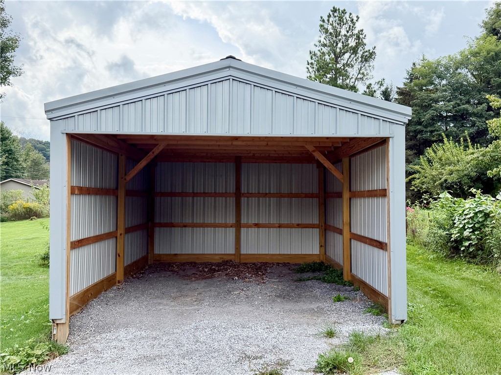 9133 W Southview Street Minerva OH 44657