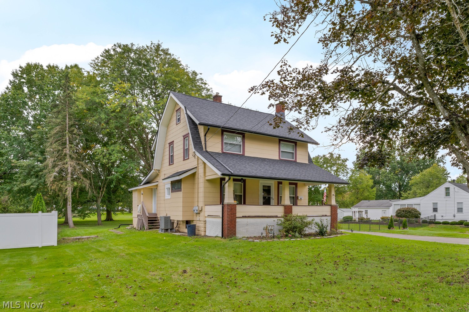 57 Charles Avenue Boardman OH 44512