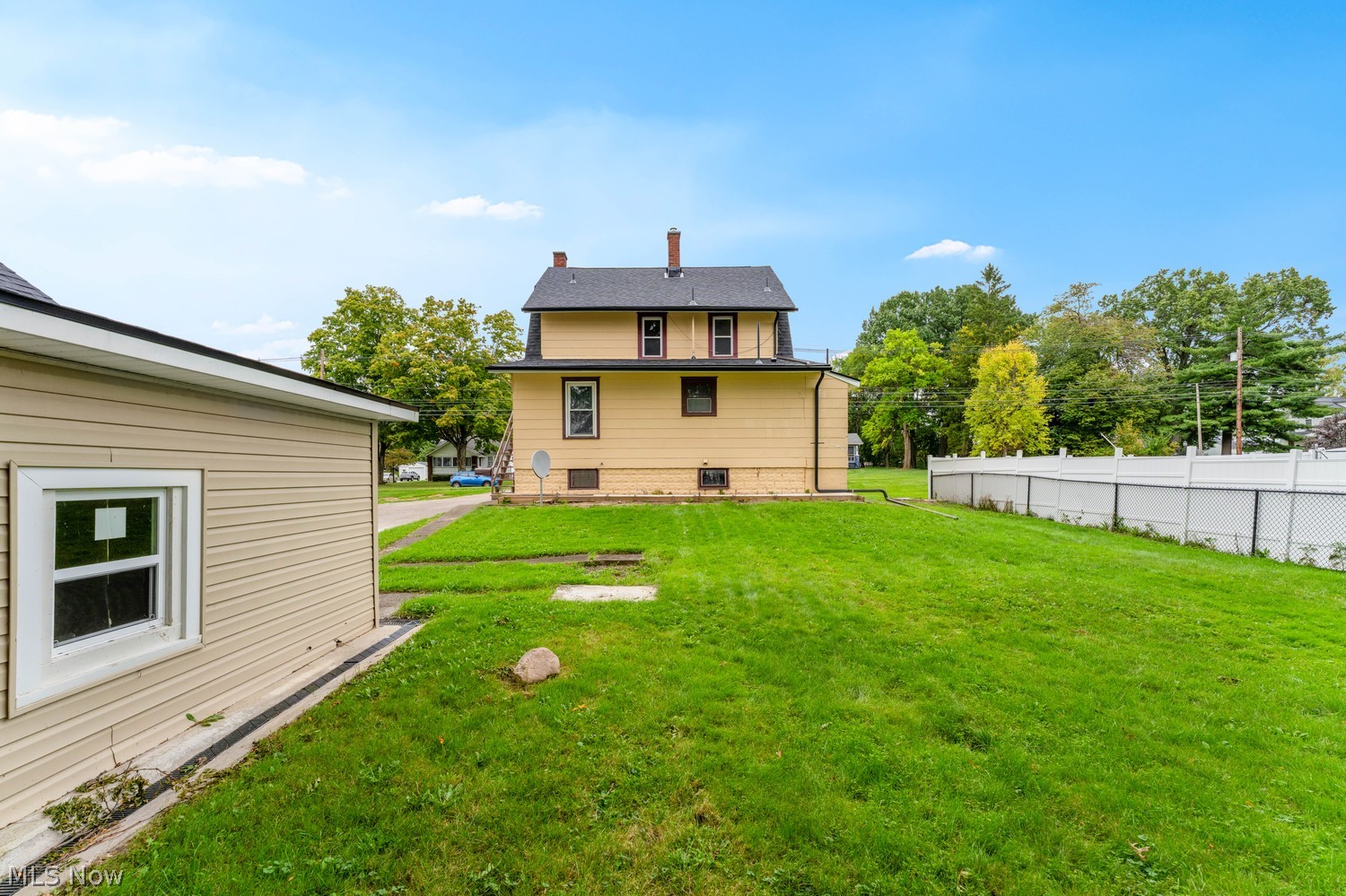 57 Charles Avenue Boardman OH 44512