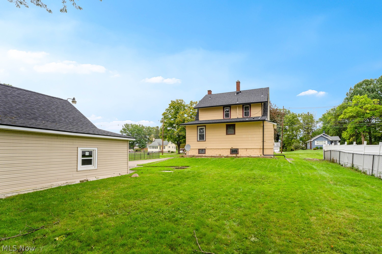 57 Charles Avenue Boardman OH 44512
