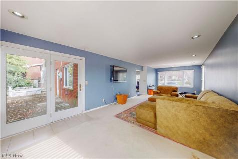 394 Shady Avenue Steubenville OH 43952