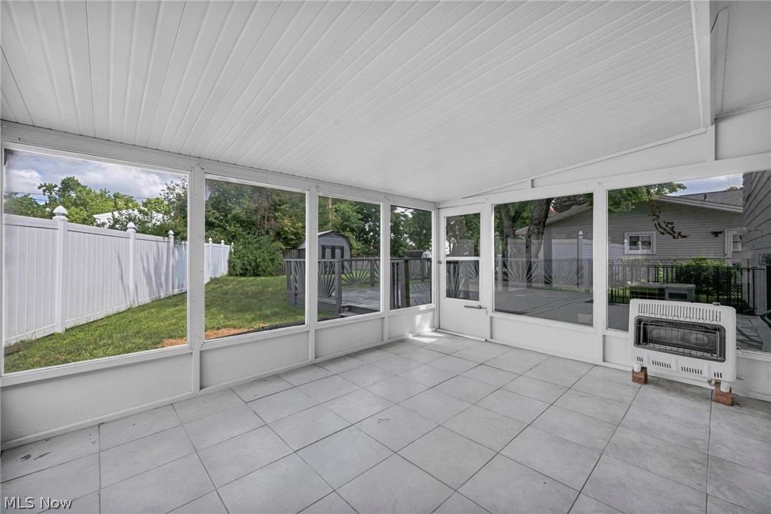 28610 Lynhaven Drive North Olmsted OH 44070