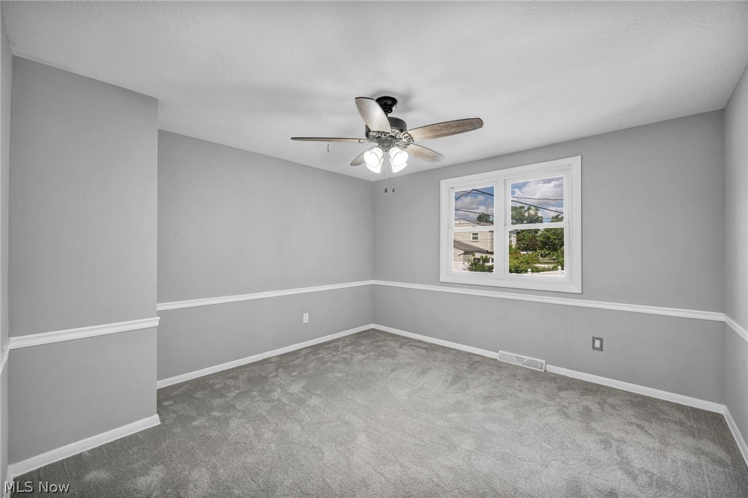 28610 Lynhaven Drive North Olmsted OH 44070