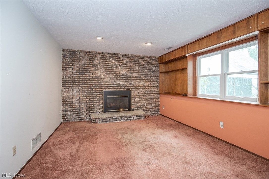5837 Wickfield Drive Parma Heights OH 44130