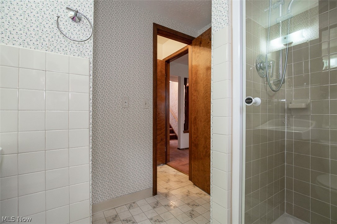 5837 Wickfield Drive Parma Heights OH 44130