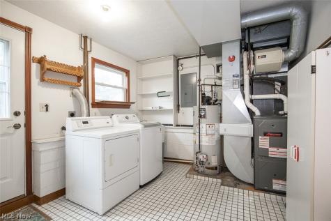 5837 Wickfield Drive Parma Heights OH 44130