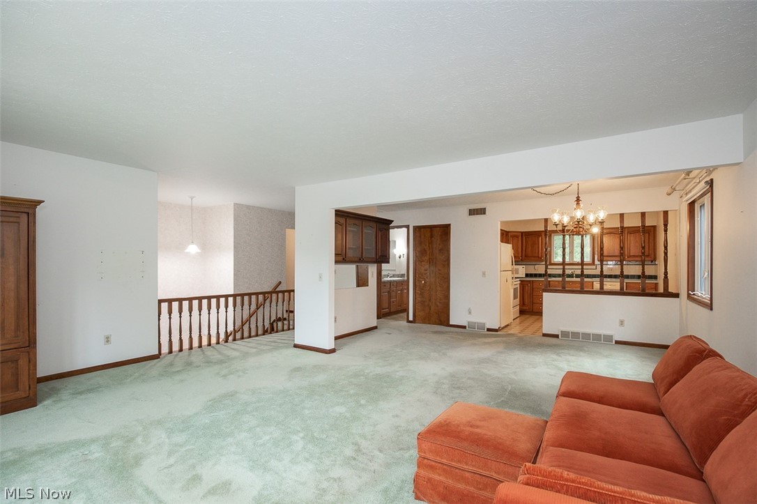 5837 Wickfield Drive Parma Heights OH 44130