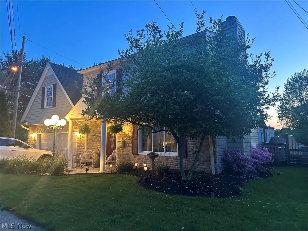 484 Stull Avenue Akron OH 44312