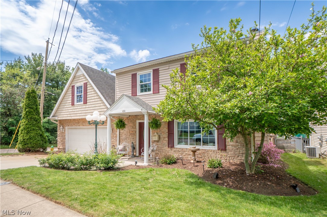 484 Stull Avenue Akron OH 44312