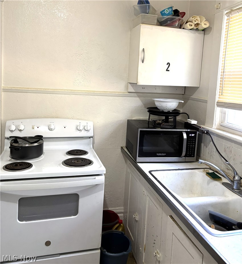 625 W Thornton Street Akron OH 44307