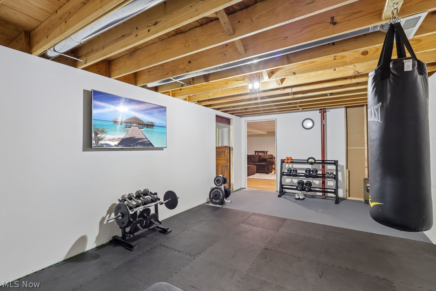 12489 Bentbrook Drive Chesterland OH 44026