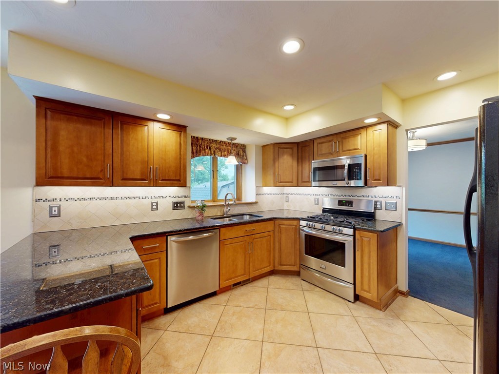 9875 Detwiler Road Canfield OH 44406