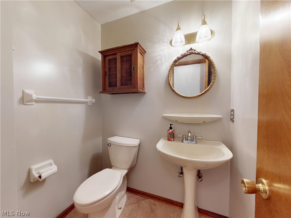 9875 Detwiler Road Canfield OH 44406