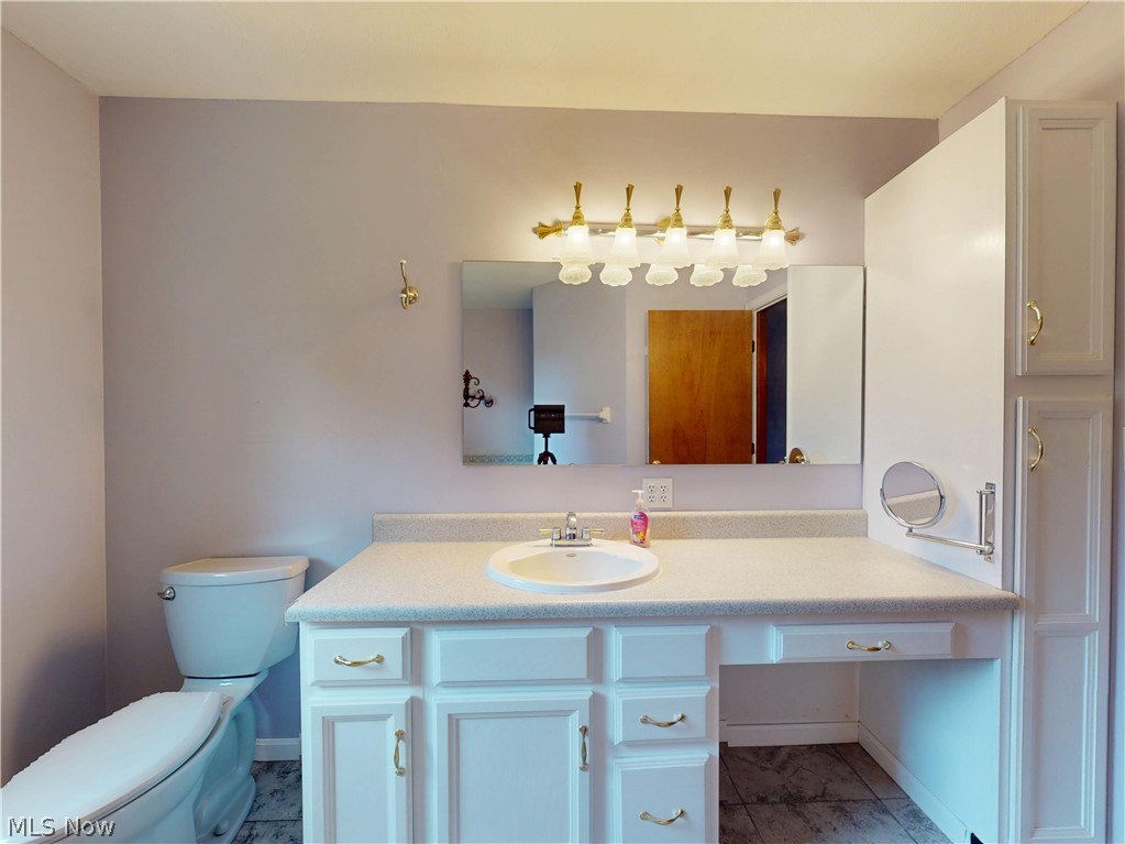 9875 Detwiler Road Canfield OH 44406