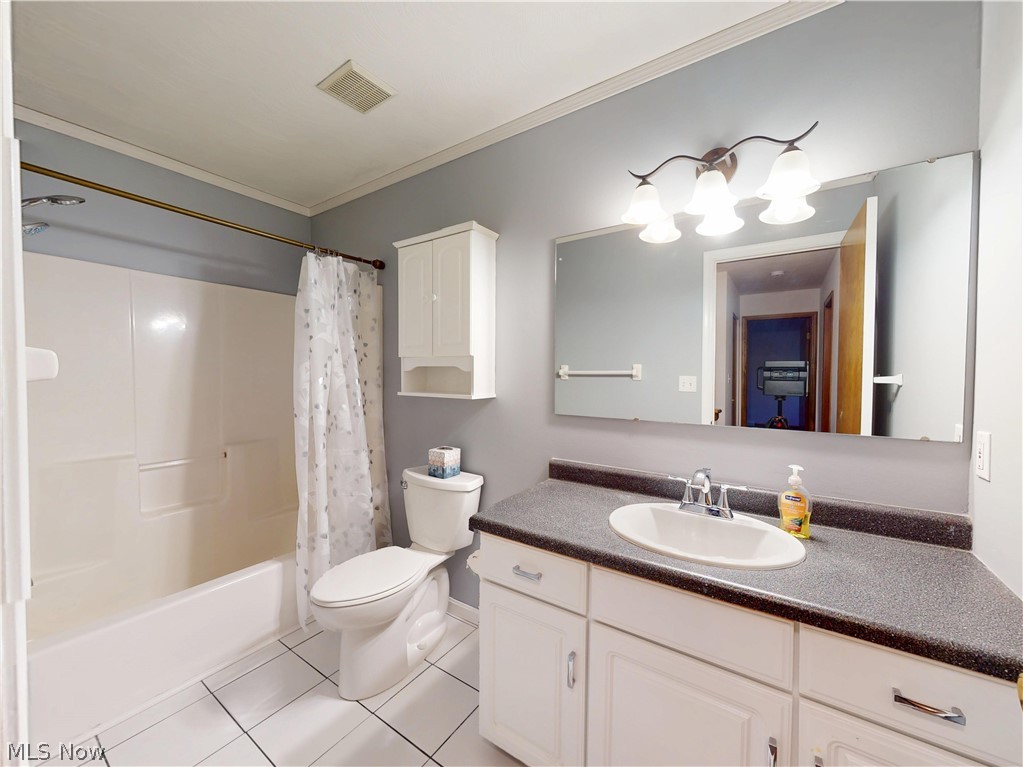 9875 Detwiler Road Canfield OH 44406