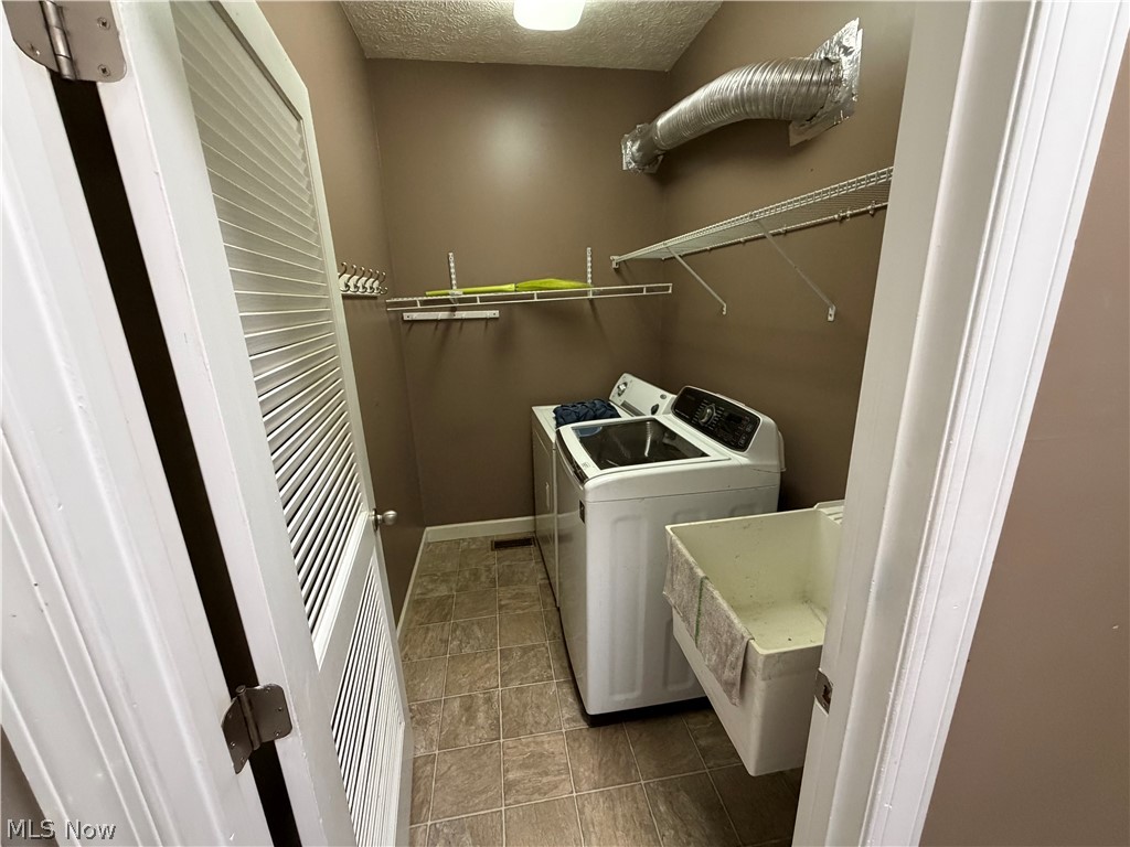 4125 Southwyck Road Uniontown OH 44685