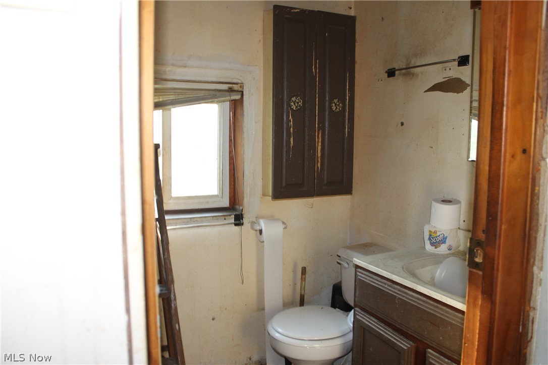 11481 State Route 44 Mantua OH 44255