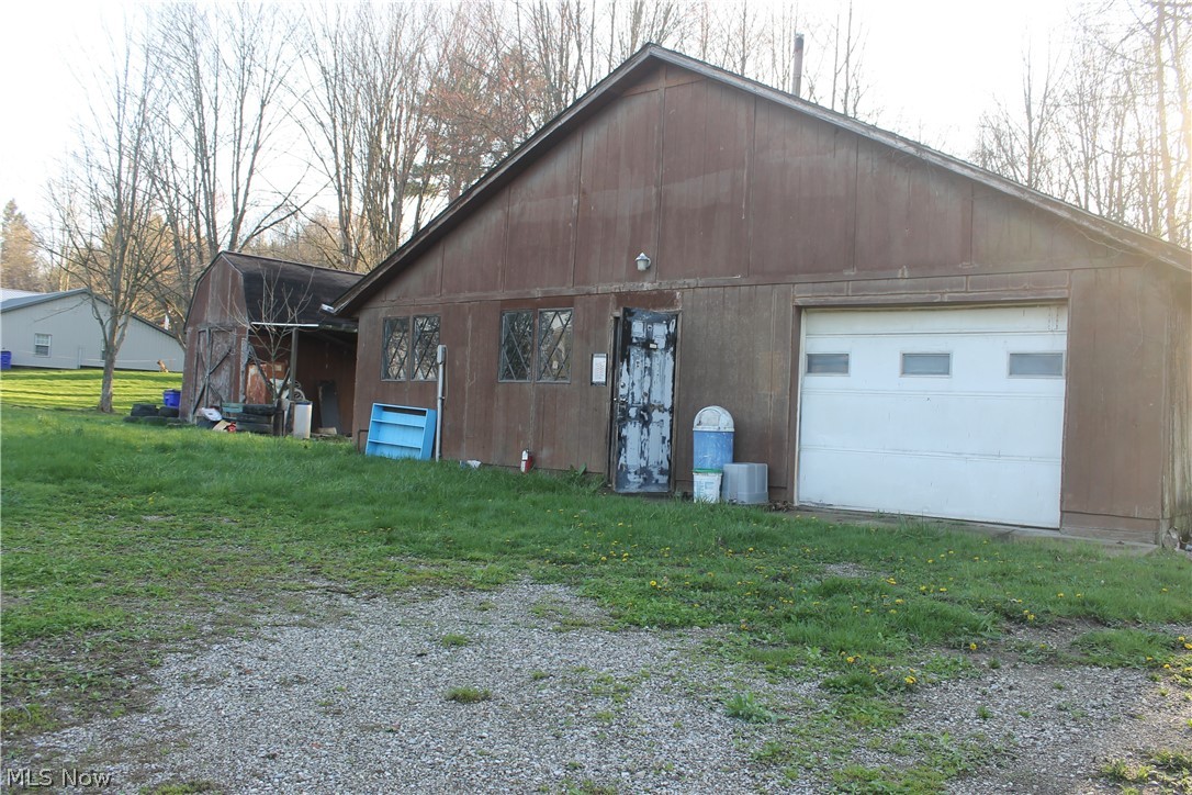 11481 State Route 44 Mantua OH 44255