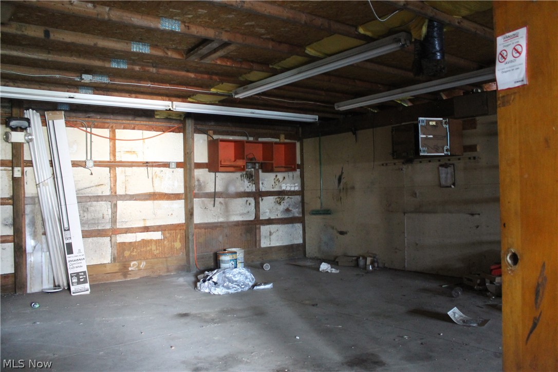 11481 State Route 44 Mantua OH 44255
