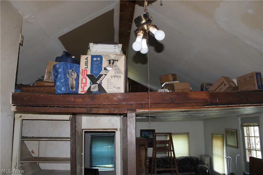11481 State Route 44 Mantua OH 44255