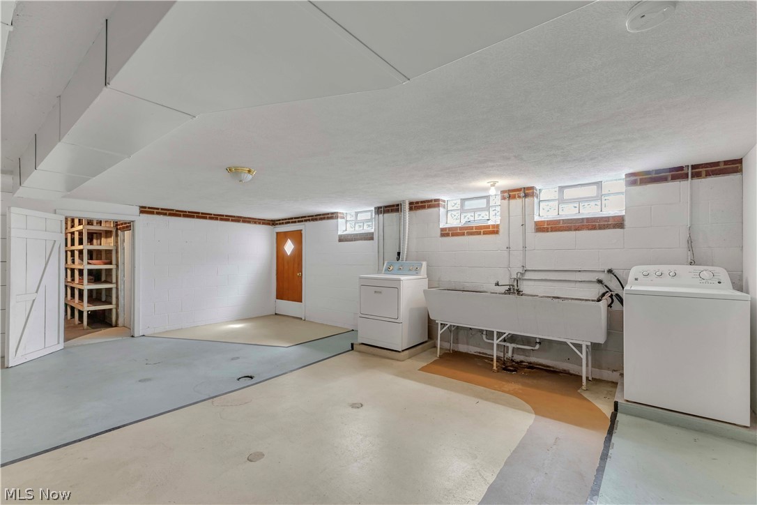 5500 N Ridge Road Madison OH 44057