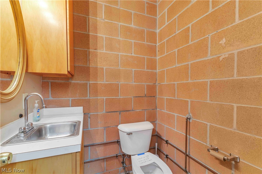 5500 N Ridge Road Madison OH 44057