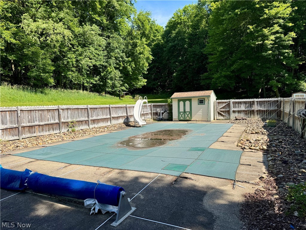 10199 Malibu Road NE Minerva OH 44657