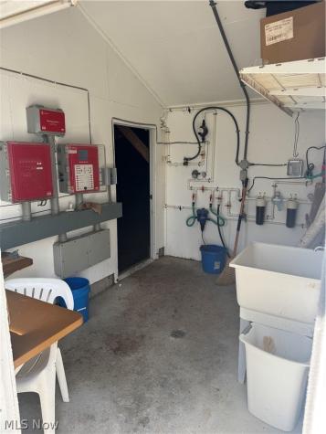 10199 Malibu Road NE Minerva OH 44657