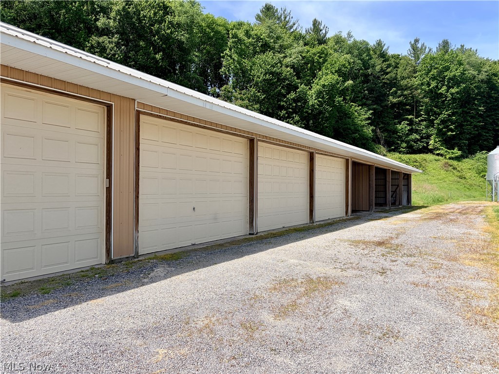 10199 Malibu Road NE Minerva OH 44657