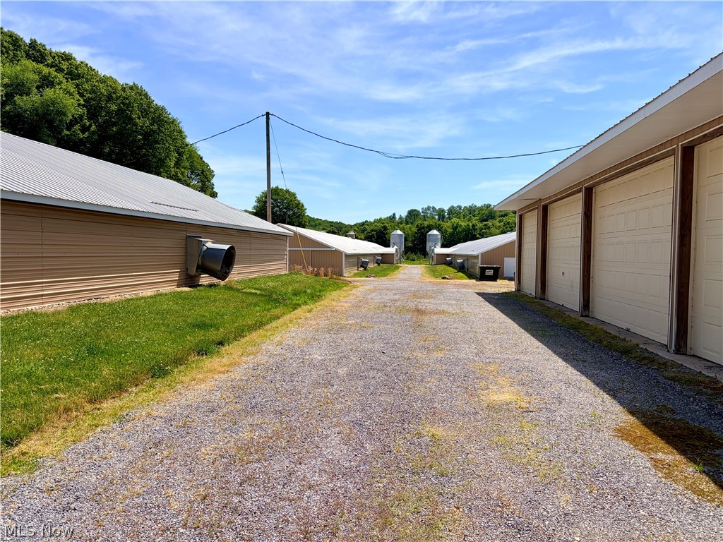10199 Malibu Road NE Minerva OH 44657