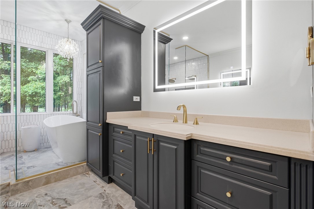 315 Glengarry Drive Aurora OH 44202