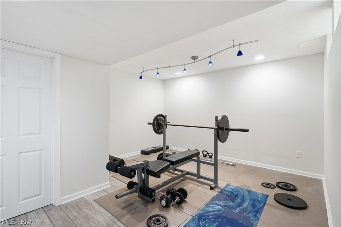 315 Glengarry Drive Aurora OH 44202