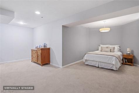 315 Glengarry Drive Aurora OH 44202