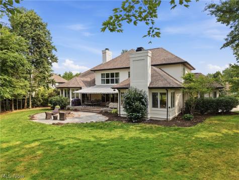 315 Glengarry Drive Aurora OH 44202