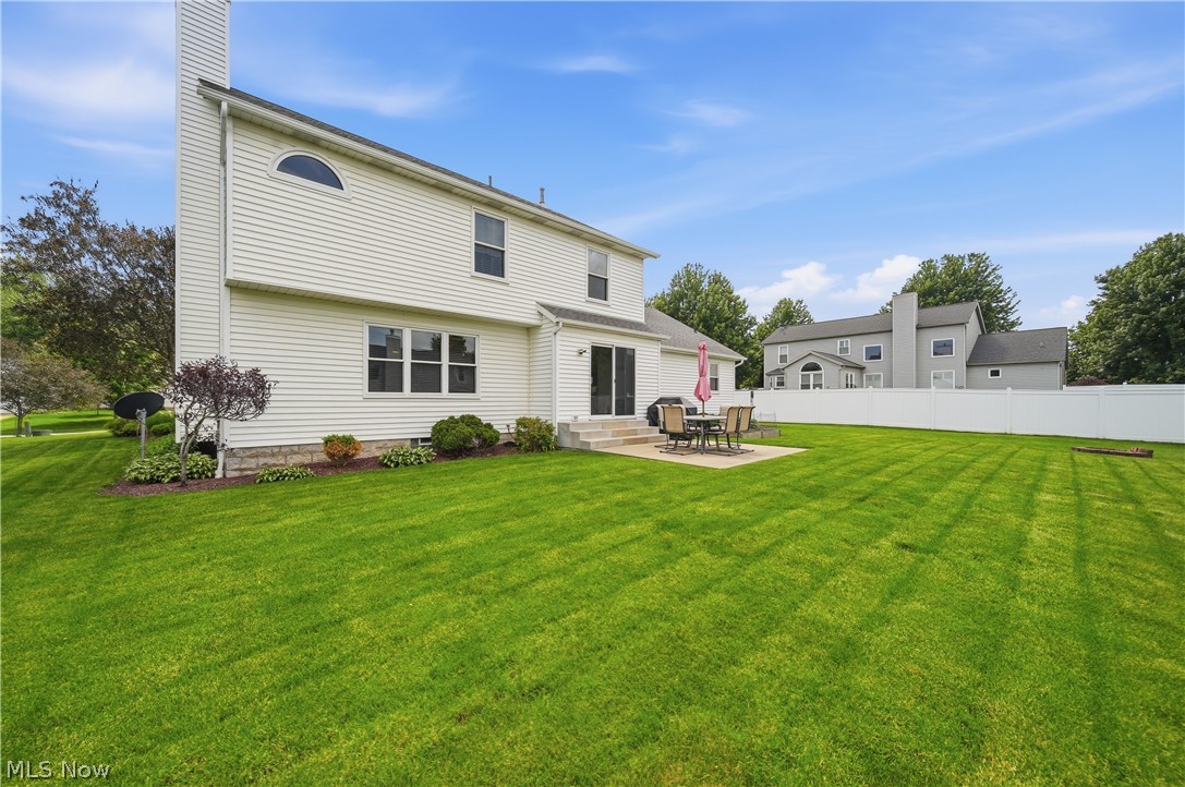 3061 Bucklers Street NW Uniontown OH 44685