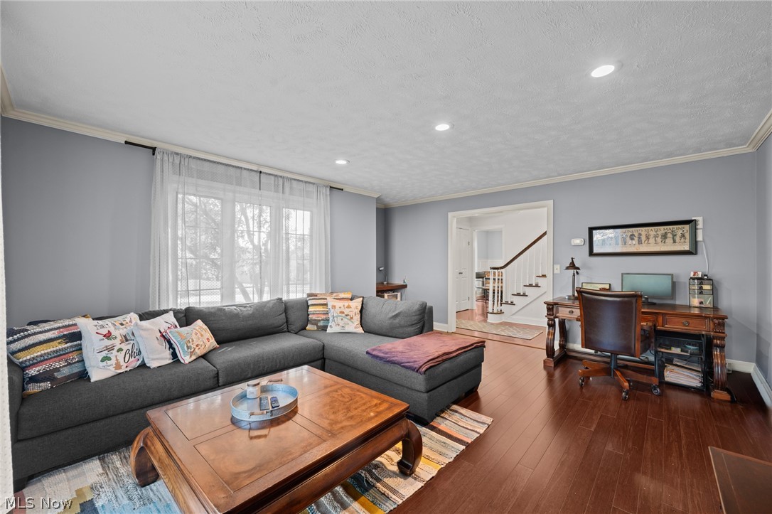 32871 N Burr Oak Drive Solon OH 44139