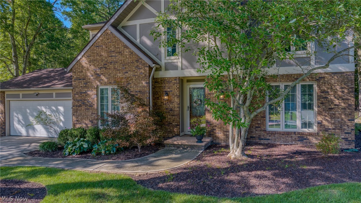 32871 N Burr Oak Drive Solon OH 44139