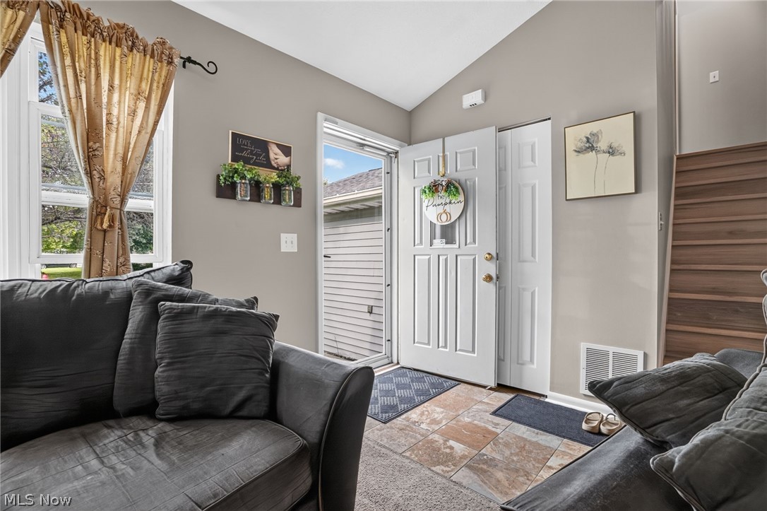 14841 Glen Valley Drive Middlefield OH 44062