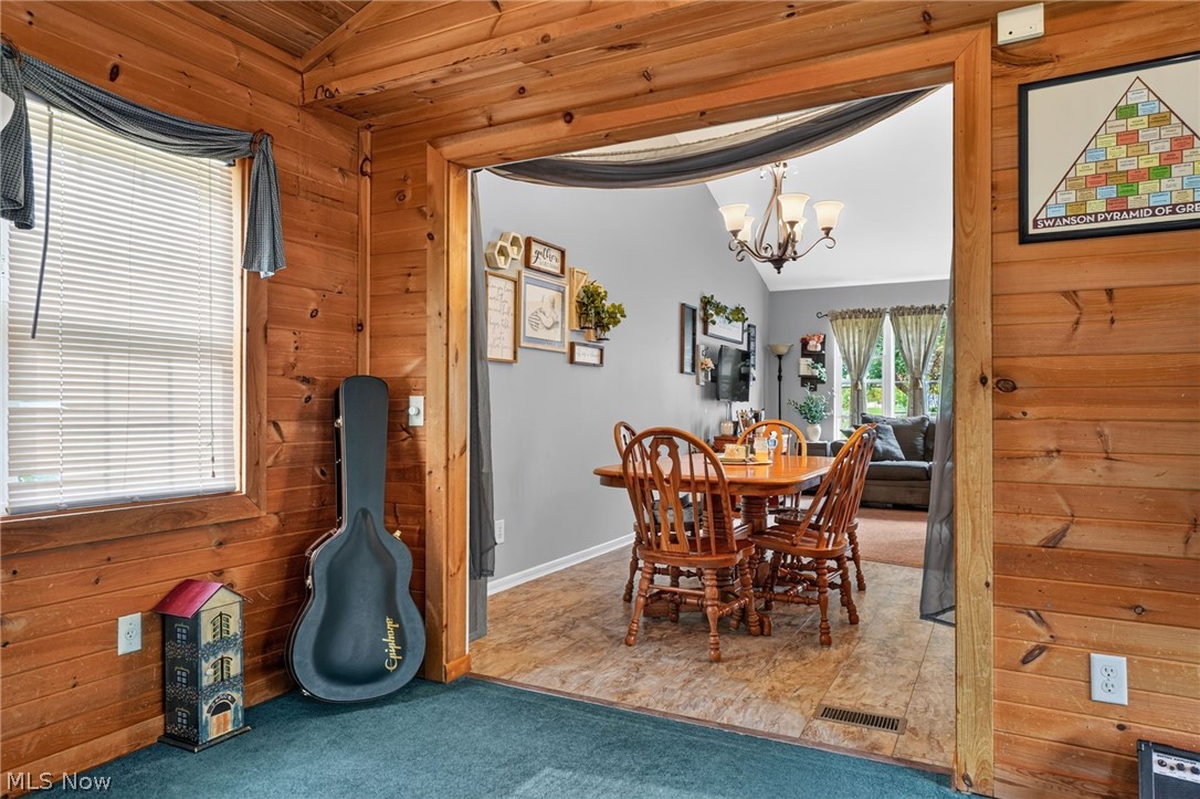 14841 Glen Valley Drive Middlefield OH 44062